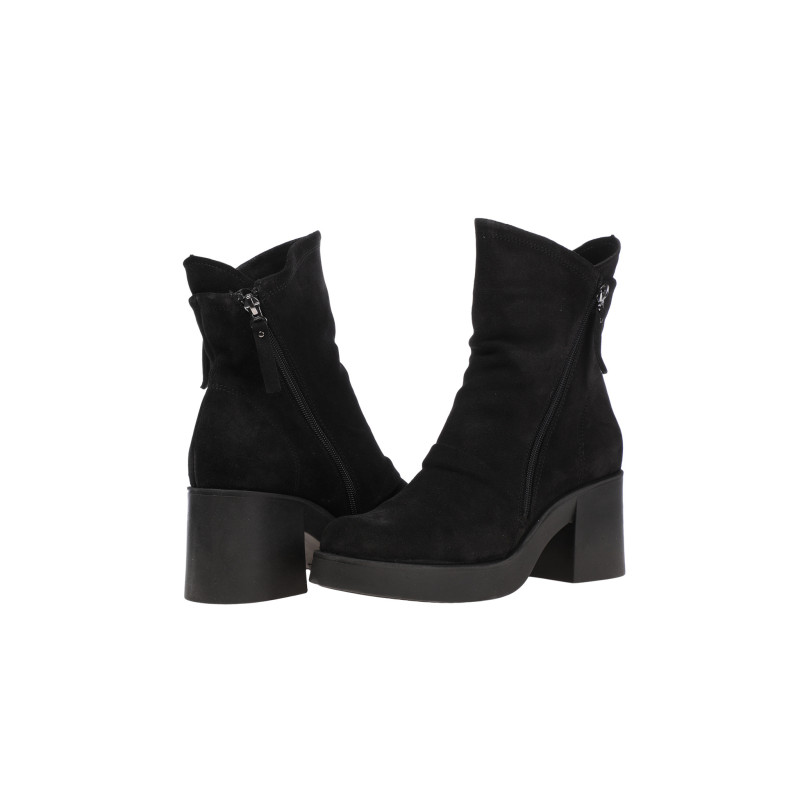 Simen Puszābaki Sievietēm melns