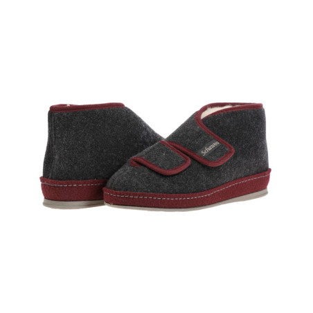 EU Slippers Women\'s black