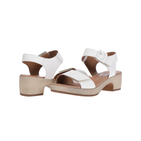 Remonte Sandals Women\'s white